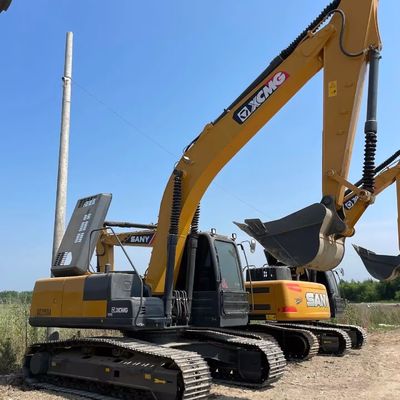 Qualität  1950 rpm Used XCMG Excavator XCMG215 Old Earth Moving Equipment 21450 Kg usine
