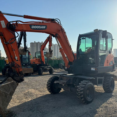 48 kW Gebraucht DOOSAN Baggermaschine Doosan DX60W Hydraulischer Crawler Bagger 5550 kg