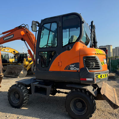 48 kW Gebraucht DOOSAN Baggermaschine Doosan DX60W Hydraulischer Crawler Bagger 5550 kg