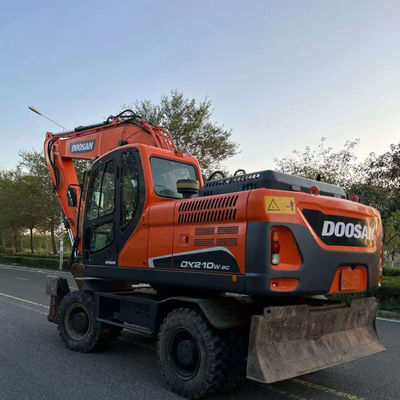 Doosan DX210W Gebrauchtradbagger Hydraulischer Mini Second Hand Digger 20100 kg