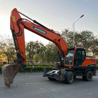Doosan DX210W Gebrauchtradbagger Hydraulischer Mini Second Hand Digger 20100 kg