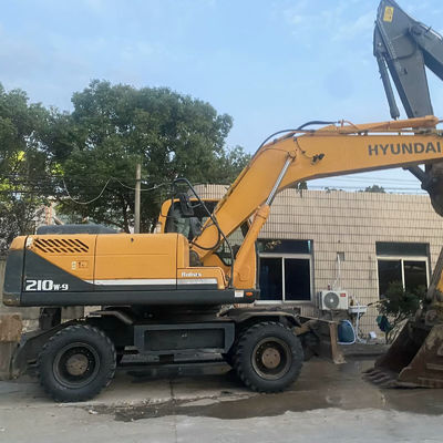 Hyundai 210W-9 Gebrauchtradbagger Hyundai Baumaschinen 20560kg