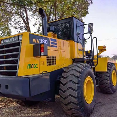 Schwerlast 146 kW Komatsu WA380 Gebrauchtradlader 5 Tonnen Last für die Landwirtschaft