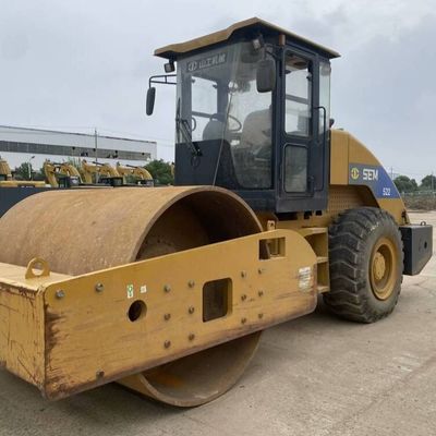 Voll funktionsfähige Gebraucht-SEM 522-Rollstraßenverdichtung mit ergonomischen Sitzplätzen